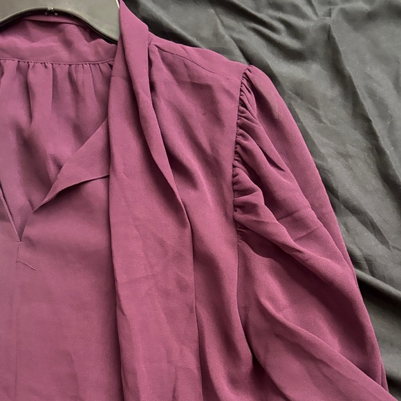 Calvin Klein Elegant Dark Purple Blouse - Picture 13 of 14